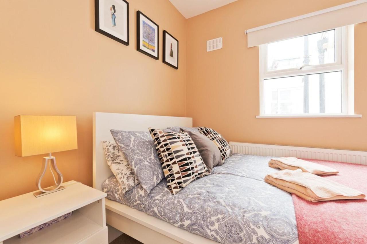 Apartamento Charming Riverside - Minutes From